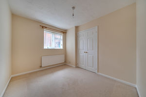 Bedroom- click for photo gallery
